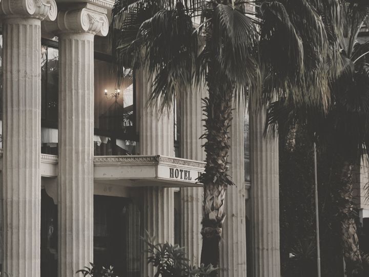 Hotel entrance with colonnade — hotel and hospitality parking operations
